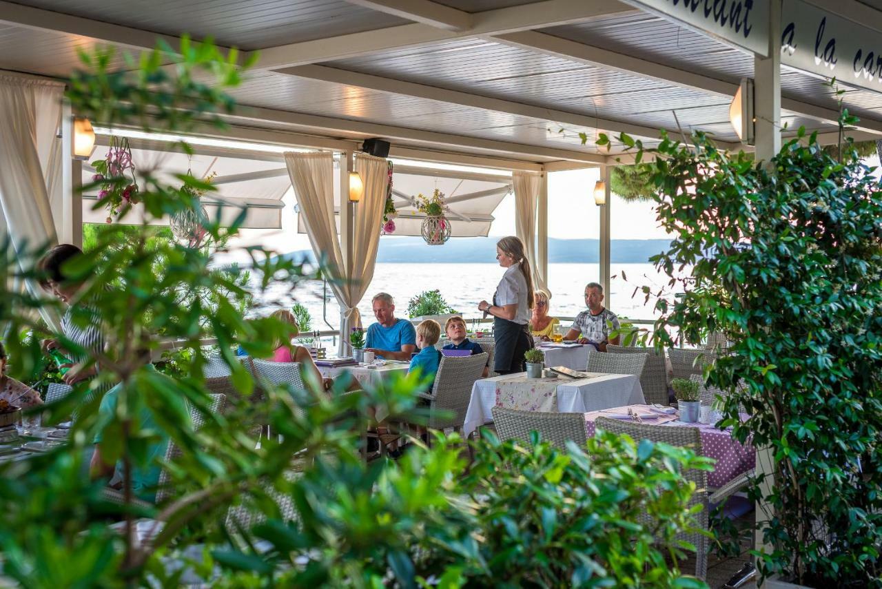 Hotel Maritimo Makarska Exterior foto