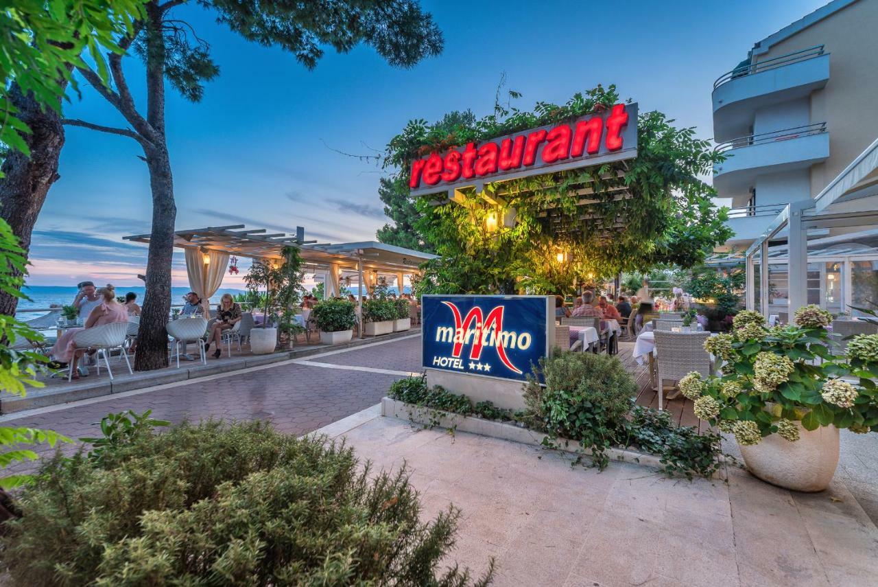 Hotel Maritimo Makarska Exterior foto